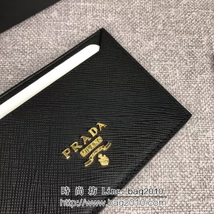 PRADA普拉達 官網同步 專櫃最新款 頂級原單十字紋牛皮 三層信用卡夾 1MC208 DD1760